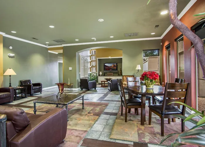 A Slice Of Heaven Apartment *